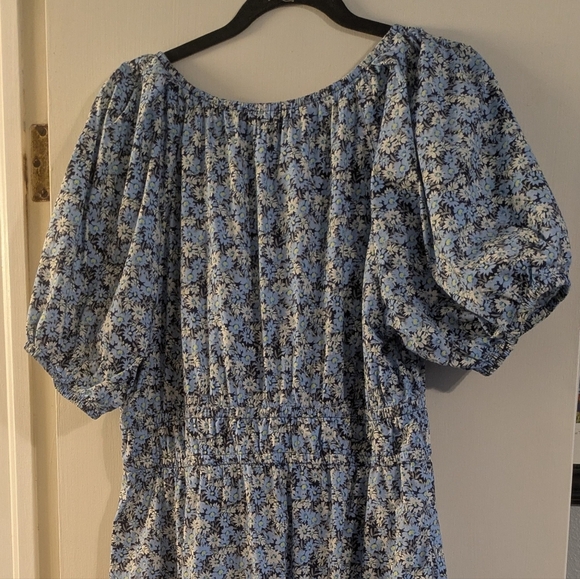 Vineyard Vines Blue Floral Midi Dress - Picture 4 of 9